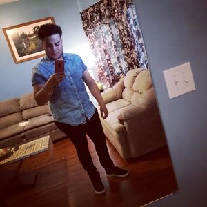 Meet your Posher, Bryan